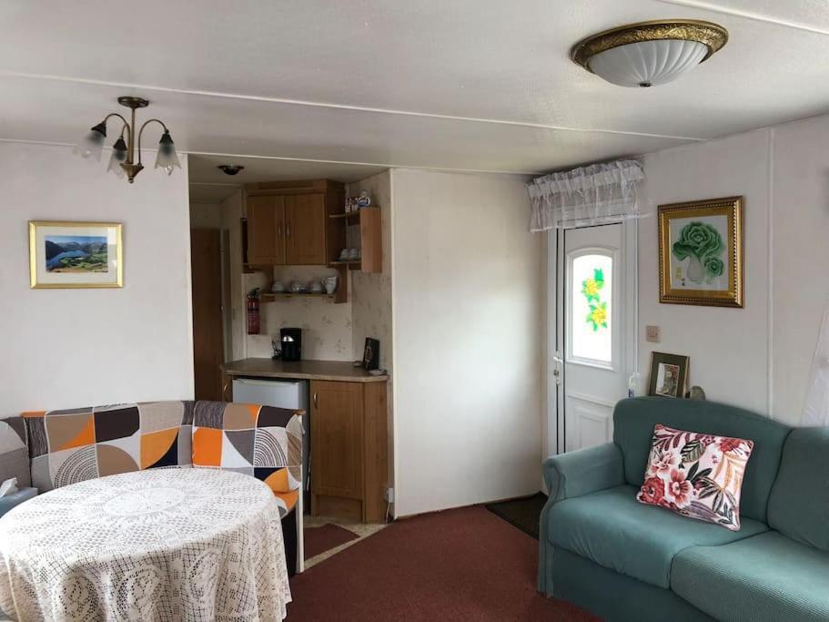 2 Bedroom Static Caravan Muirkirk Exteriör bild